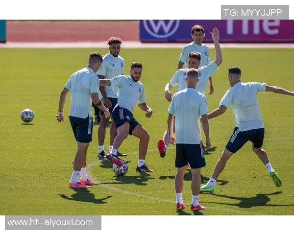 药厂官方：格里马尔多检查后一切正常，将前往西班牙队报到